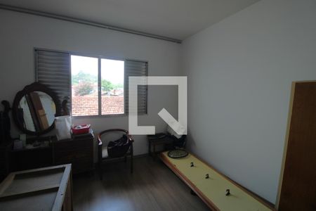 Casa à venda com 316m², 4 quartos e 2 vagasQuarto 2