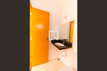 Apartamento à venda com 35m², 2 quartos e sem vaga Apartamento à venda com 35m², 2 quartos e sem vagaBanheiro