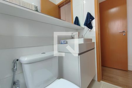 Apartamento à venda com 164m², 3 quartos e 4 vagasBanheiro suíte 1