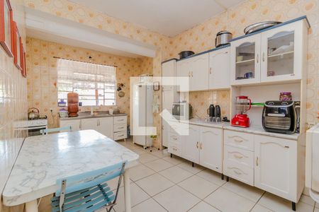 Casa à venda com 200m², 4 quartos e 2 vagas Casa à venda com 200m², 4 quartos e 2 vagasCozinha