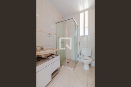 Casa à venda com 200m², 4 quartos e 2 vagas Casa à venda com 200m², 4 quartos e 2 vagasBanheiro - segunda casa