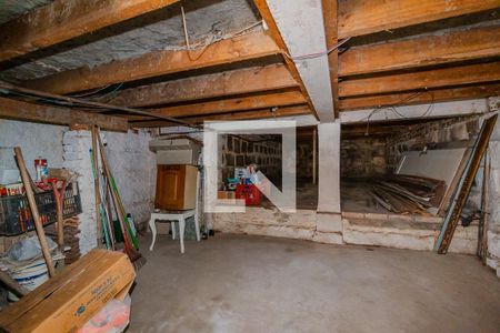 Casa à venda com 200m², 4 quartos e 2 vagas Casa à venda com 200m², 4 quartos e 2 vagasÁrea de Serviço