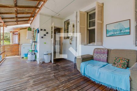 Casa à venda com 200m², 4 quartos e 2 vagas Casa à venda com 200m², 4 quartos e 2 vagasQuintal