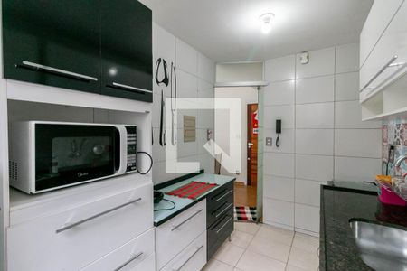 Apartamento para alugar com 78m², 3 quartos e 2 vagas Apartamento para alugar com 78m², 3 quartos e 2 vagasCozinha e Área de Serviço