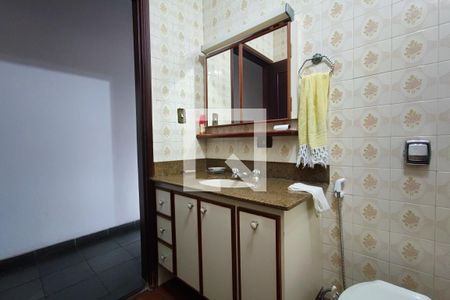 Casa à venda com 280m², 5 quartos e 2 vagasBanheiro