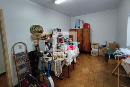 Casa à venda com 280m², 5 quartos e 2 vagasQuarto 2