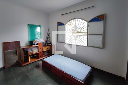 Casa à venda com 280m², 5 quartos e 2 vagasQuarto 1