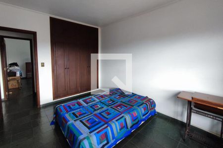 Casa à venda com 280m², 5 quartos e 2 vagasQuarto 2