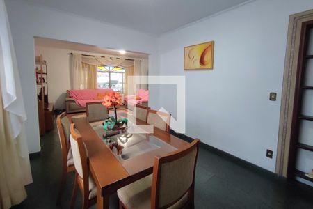 Casa à venda com 280m², 5 quartos e 2 vagasSala de Jantar