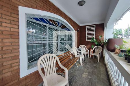 Casa à venda com 280m², 5 quartos e 2 vagasVaranda quintal