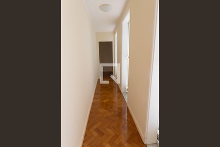 Apartamento à venda com 210m², 4 quartos e 1 vaga Apartamento à venda com 210m², 4 quartos e 1 vagaCorredor