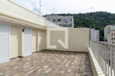 Apartamento à venda com 210m², 4 quartos e 1 vaga Apartamento à venda com 210m², 4 quartos e 1 vagaVaranda da Sala