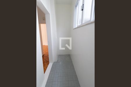 Apartamento à venda com 210m², 4 quartos e 1 vaga Apartamento à venda com 210m², 4 quartos e 1 vagaQuarto da Despensa 2