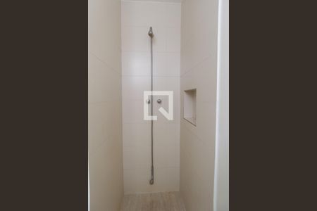 Apartamento à venda com 210m², 4 quartos e 1 vaga Apartamento à venda com 210m², 4 quartos e 1 vagaBanheiro 2