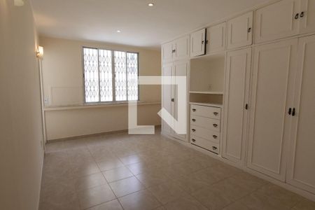 Apartamento à venda com 210m², 4 quartos e 1 vaga Apartamento à venda com 210m², 4 quartos e 1 vagaQuarto 4