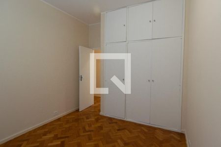 Apartamento à venda com 210m², 4 quartos e 1 vaga Apartamento à venda com 210m², 4 quartos e 1 vagaQuarto