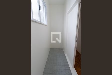 Apartamento à venda com 210m², 4 quartos e 1 vaga Apartamento à venda com 210m², 4 quartos e 1 vagaQuarto da Despensa 2