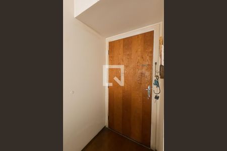 Apartamento à venda com 83m², 3 quartos e 1 vagaEntrada