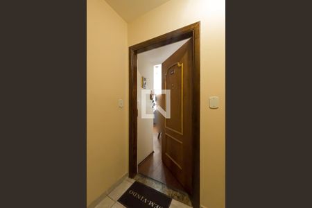 Apartamento à venda com 83m², 3 quartos e 1 vagaEntrada