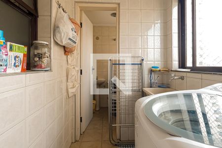 Apartamento à venda com 83m², 3 quartos e 1 vagaÁrea de Serviço