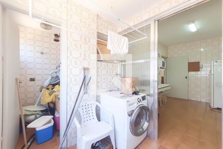 Apartamento para alugar com 120m², 2 quartos e 2 vagas Apartamento para alugar com 120m², 2 quartos e 2 vagasÁrea de Serviço