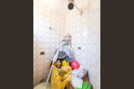 Apartamento para alugar com 120m², 2 quartos e 2 vagas Apartamento para alugar com 120m², 2 quartos e 2 vagasBanheiro de serviço