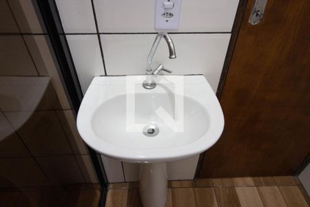 Pia de casa para alugar com 1 quarto, 45m² em Jardim Nazareth, São Paulo