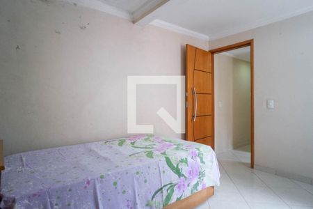 Casa à venda com 253m², 5 quartos e 2 vagas Casa à venda com 253m², 5 quartos e 2 vagasQuarto