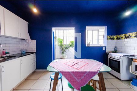 Apartamento à venda com 104m², 3 quartos e 1 vaga Apartamento à venda com 104m², 3 quartos e 1 vagaCozinha