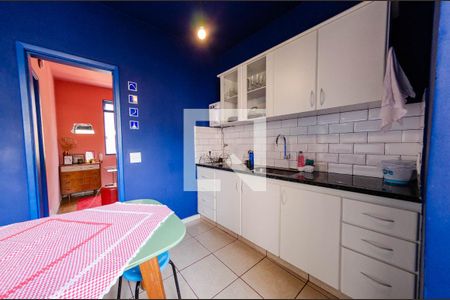 Apartamento à venda com 104m², 3 quartos e 1 vaga Apartamento à venda com 104m², 3 quartos e 1 vagaCozinha