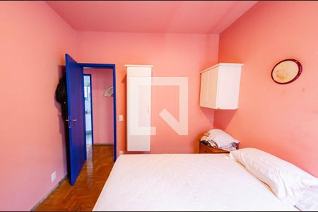 Apartamento à venda com 104m², 3 quartos e 1 vaga Apartamento à venda com 104m², 3 quartos e 1 vagaQuarto 2