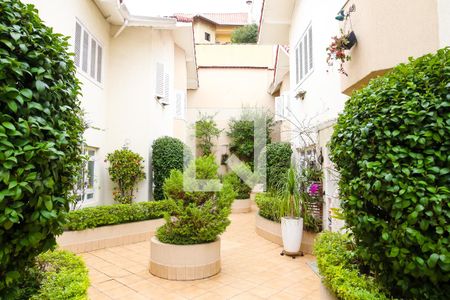 Casa de condomínio à venda com 88m², 2 quartos e 2 vagas Casa de condomínio à venda com 88m², 2 quartos e 2 vagasArea Comum