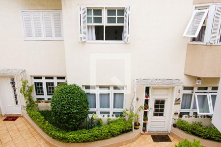 Casa de condomínio à venda com 88m², 2 quartos e 2 vagas Casa de condomínio à venda com 88m², 2 quartos e 2 vagasVista da Suite