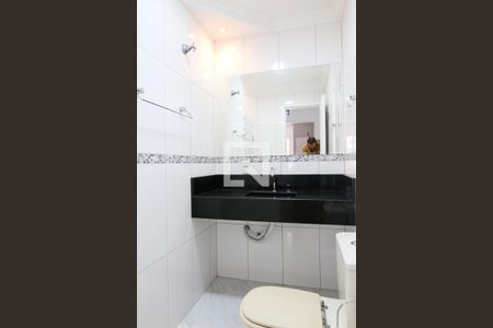 Casa de condomínio à venda com 88m², 2 quartos e 2 vagas Casa de condomínio à venda com 88m², 2 quartos e 2 vagasBanheiro Social