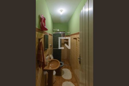 Casa à venda com 112m², 2 quartos e 1 vaga Casa à venda com 112m², 2 quartos e 1 vagaBanheiro