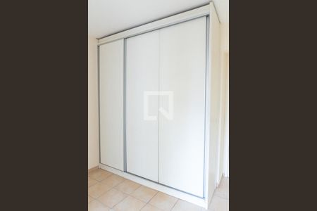Quarto 1 - Armários de apartamento para alugar com 2 quartos, 50m² em Chácara Inglesa, São Paulo