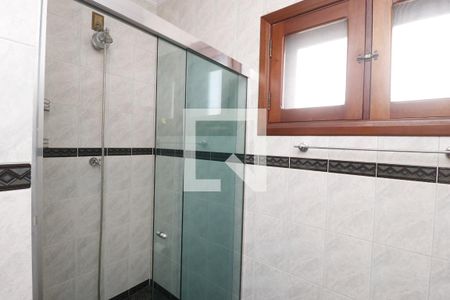 Casa à venda com 274m², 3 quartos e 4 vagasBanheiro da Suíte 1