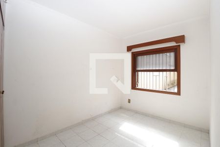 Casa à venda com 274m², 3 quartos e 4 vagasQuarto de Serviço