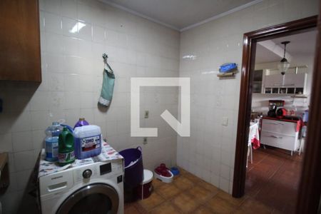 Casa à venda com 206m², 3 quartos e 3 vagas Casa à venda com 206m², 3 quartos e 3 vagasÁrea de Serviço