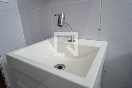 Casa à venda com 152m², 3 quartos e 2 vagasBanheiro