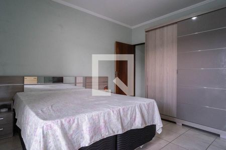 Casa à venda com 152m², 3 quartos e 2 vagasQuarto