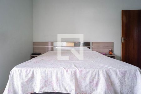 Casa à venda com 152m², 3 quartos e 2 vagasQuarto