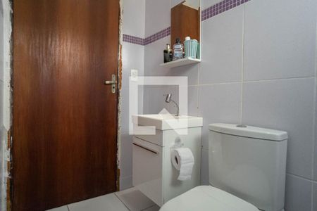 Casa à venda com 152m², 3 quartos e 2 vagasBanheiro