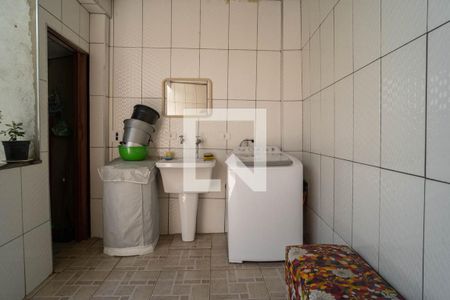 Casa à venda com 152m², 3 quartos e 2 vagasÁrea de serviço