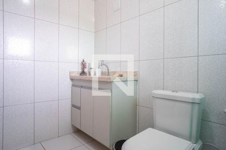 Casa à venda com 152m², 3 quartos e 2 vagasBanheiro