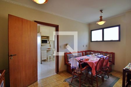 Apartamento para alugar com 383m², 4 quartos e 5 vagas Apartamento para alugar com 383m², 4 quartos e 5 vagasCopa