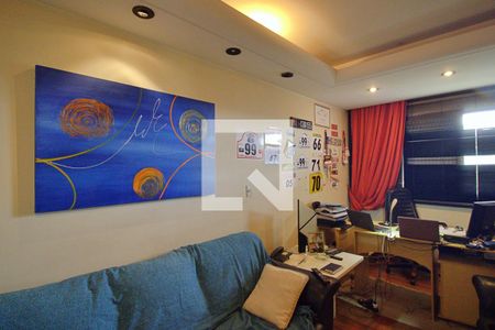 Apartamento para alugar com 383m², 4 quartos e 5 vagas Apartamento para alugar com 383m², 4 quartos e 5 vagasSuíte 2/Escritório