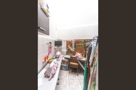 Casa à venda com 156m², 2 quartos e 1 vagaÁrea livre