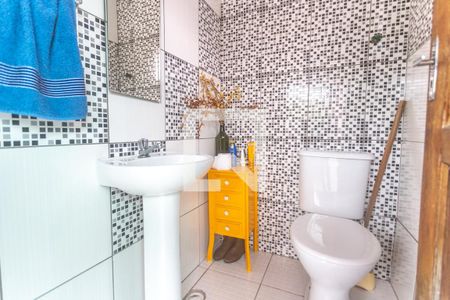 Casa à venda com 156m², 2 quartos e 1 vagaBanheiro social