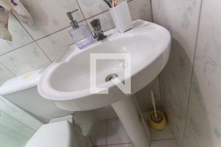 Casa à venda com 156m², 2 quartos e 1 vagaBanheiro suíte 1